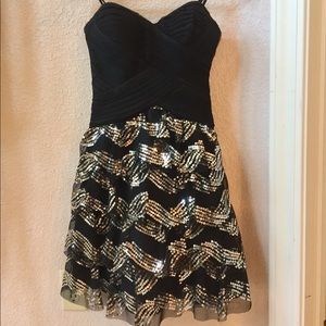 David’s Bridal Strapless Sweetheart Dress Black